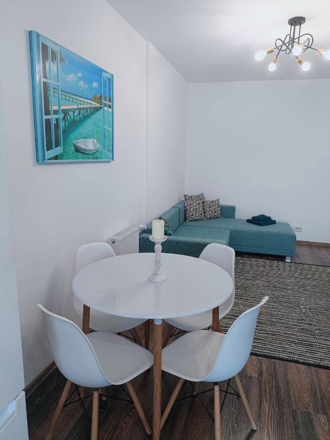 Christopher Apartment Oradea Exterior foto
